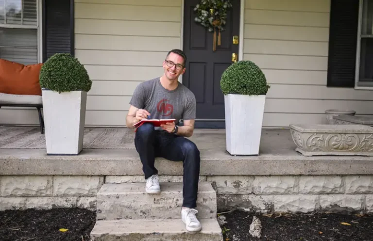 Steve Kamb’s Simple Fix for Workout Habits That Never Last